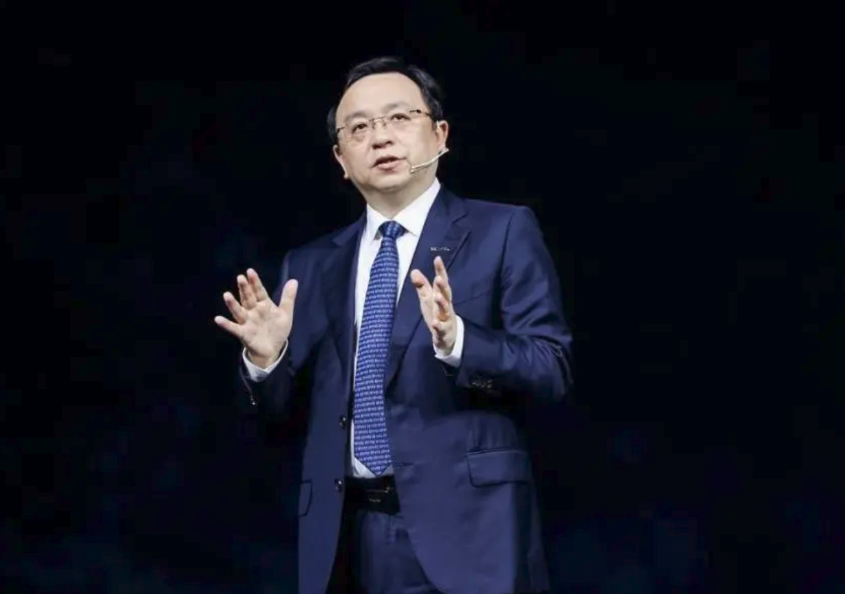 资本宠儿比亚迪，故事很动听，支撑高市值需要加倍努力