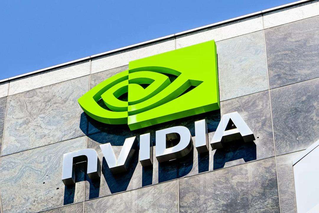 英伟达黄仁勋表示：比亚迪明年起将搭载DRIVE Orin计算平台