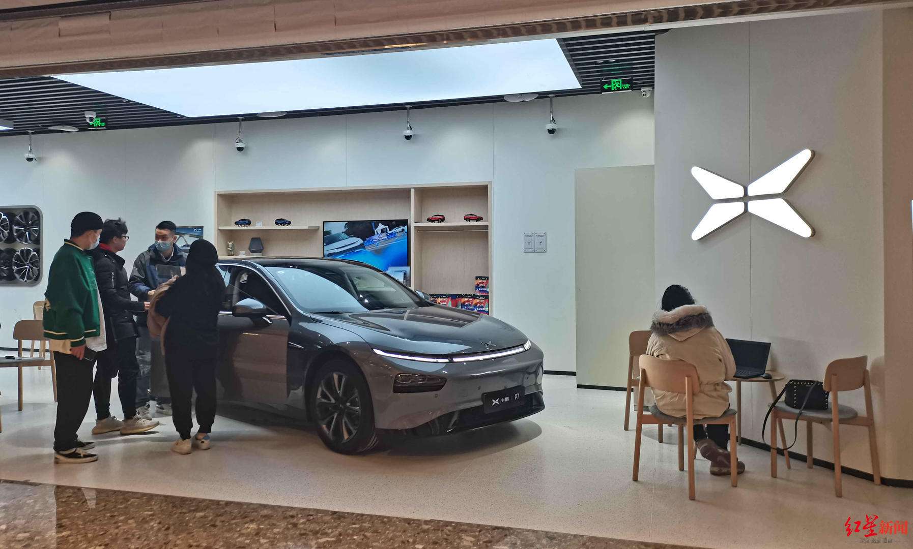 博敏电子公告：将为小鹏F30、E38供应零部件
