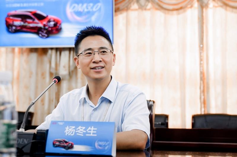 副总裁杨冬生，比亚迪崛起的最大英雄，或有望总裁接班人