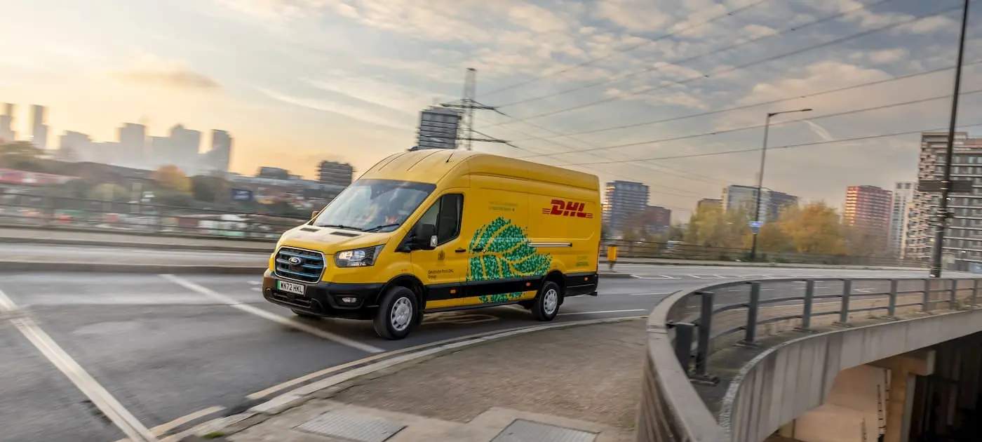 福特将为DHL交付2000辆纯电动货车