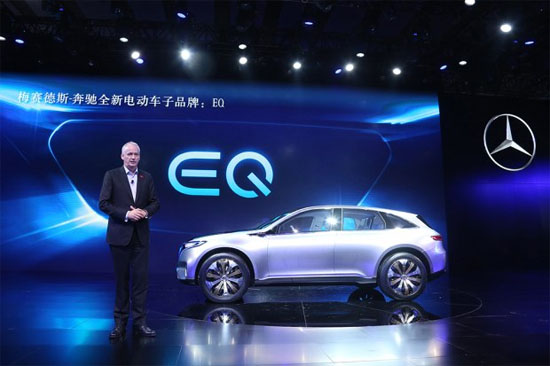 据传奔驰2024年底将放弃油改电的“EQ品牌”