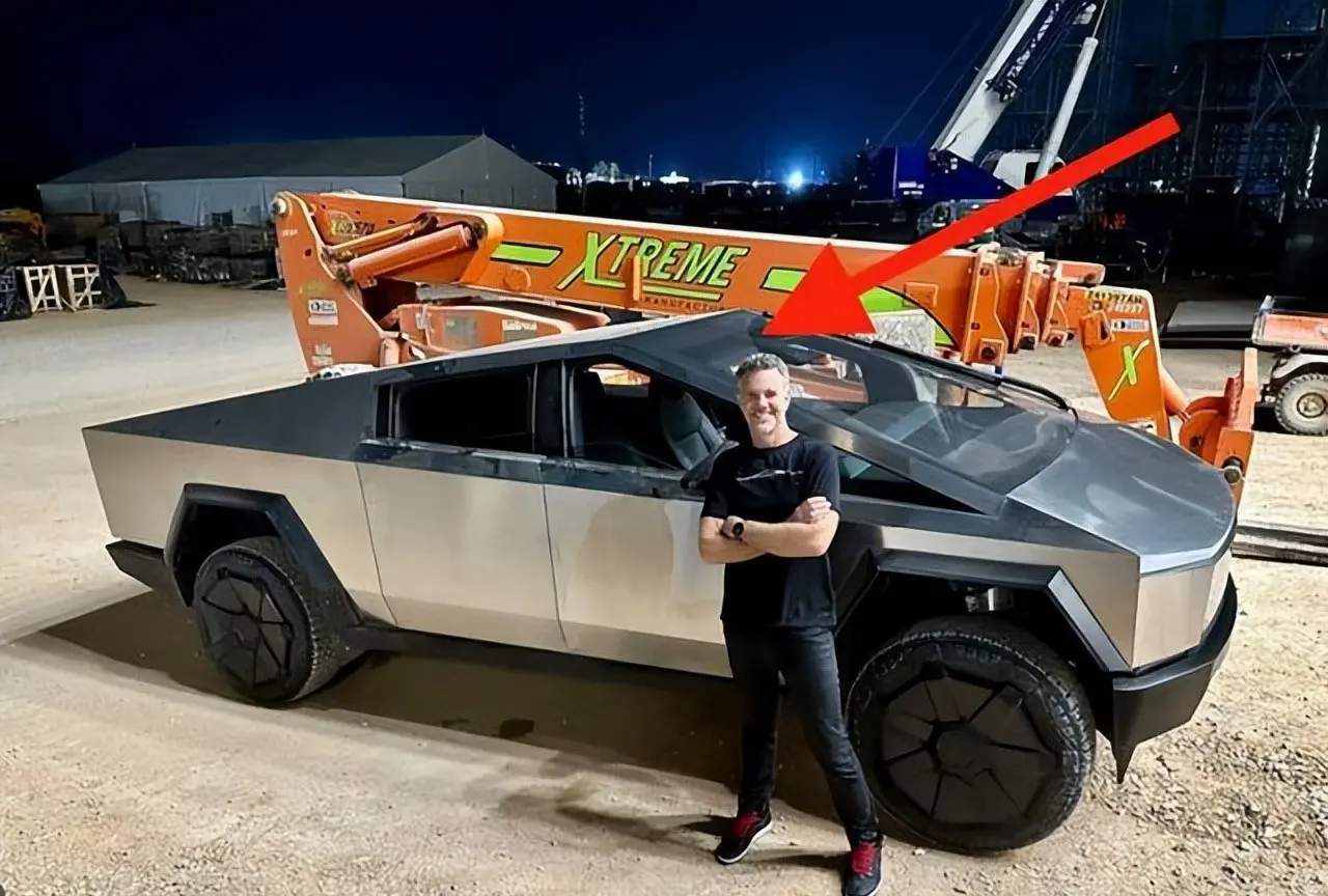 特斯拉设计主管分享电动皮卡Cybertruck原型车照片引热议