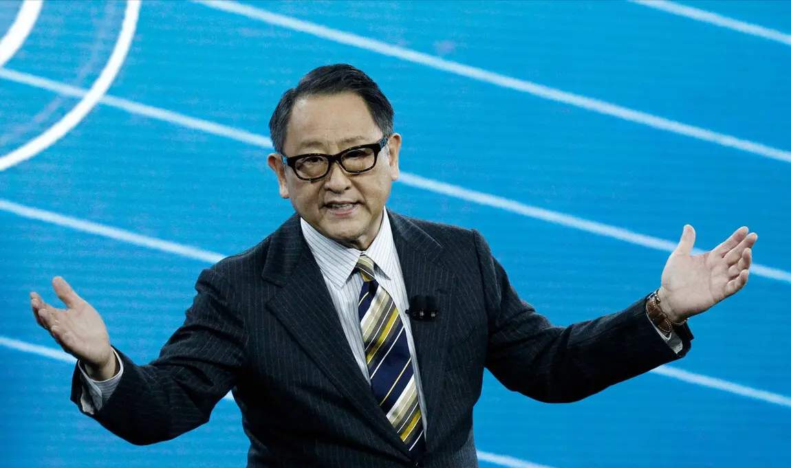 丰田章男将继续担任日本汽车工业协会会长，或成为丰田电气化战略重构的契机