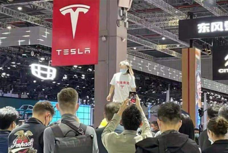 特斯拉车主再次上诉，要求公开道歉，而非经济赔偿
