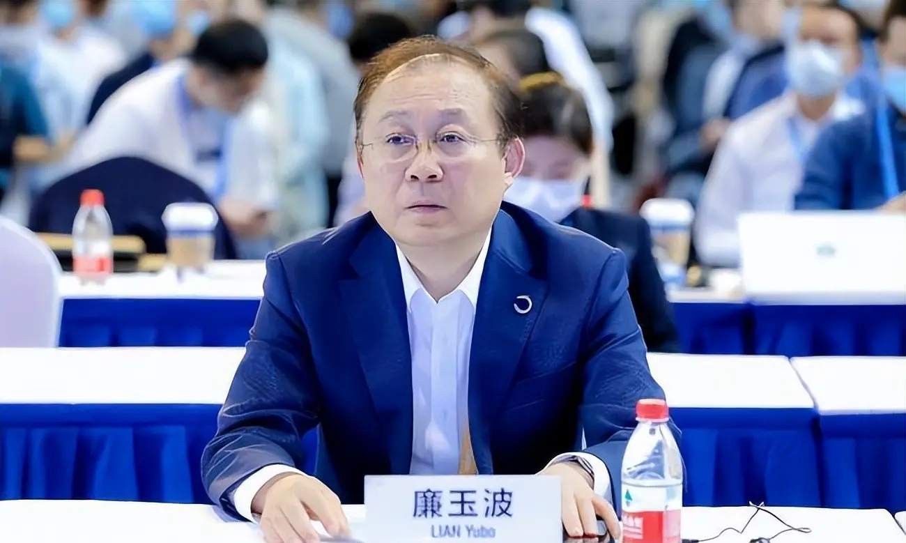 廉玉波辞去比亚迪副总裁职务，担任首席科学家