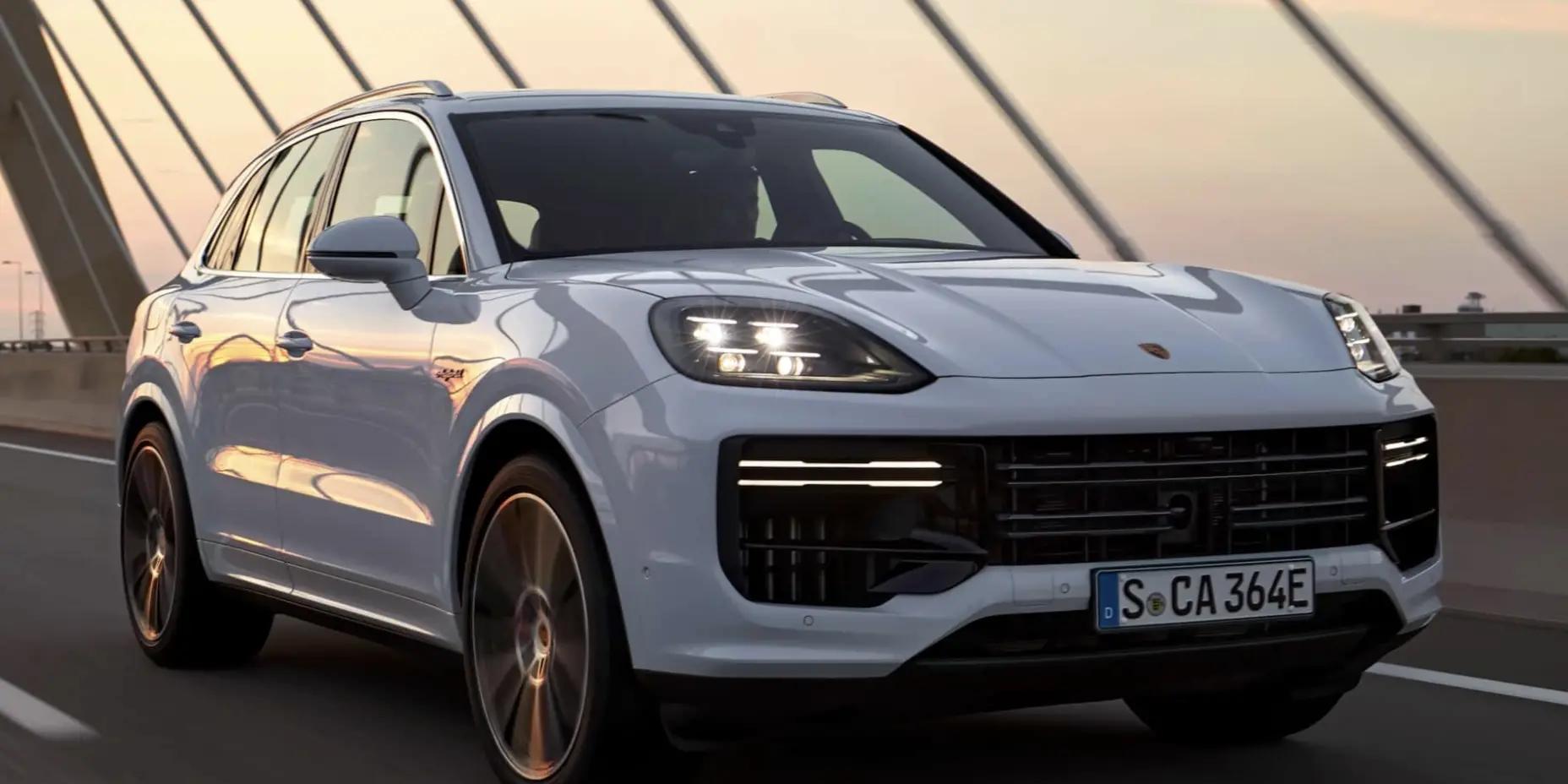 保时捷Cayenne Turbo E-Hybrid系列正式上市，起价194.8万元起