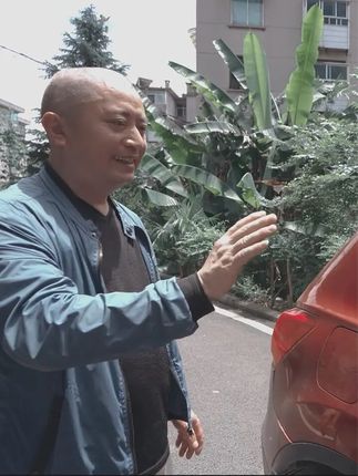 父爱是一场“骗局”，时光终究揭穿了他，我赢得了成长，他却输掉了青春 #父亲节 #父亲节创意视频 #五菱佳辰