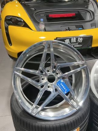 #保时捷taycan #亨特道路力 #无损安装 #专业的事交给专业的人