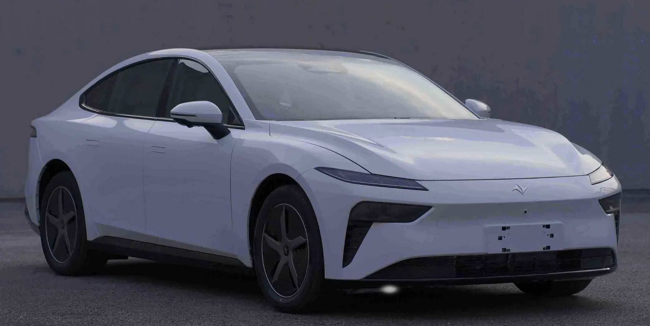 东风eπ 007：全新纯电大型轿车抢先亮相，年底即将预售！