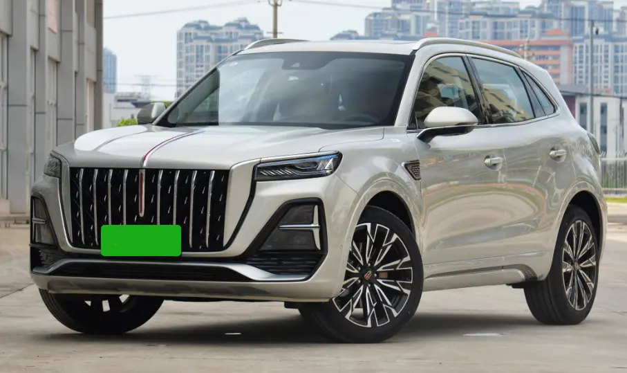 它们都是中型SUV，你选合资还是国产？我觉得红旗HS5不错