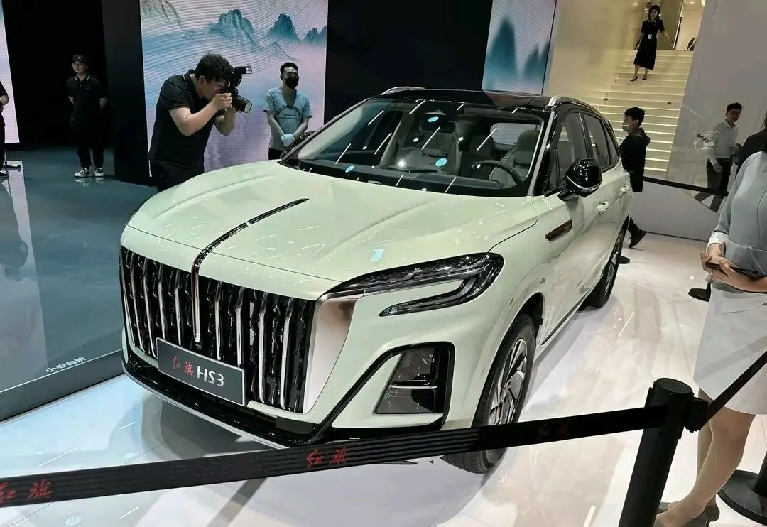 全系优惠1.5万，2.0T+8AT配四驱，国产车买它香吗？