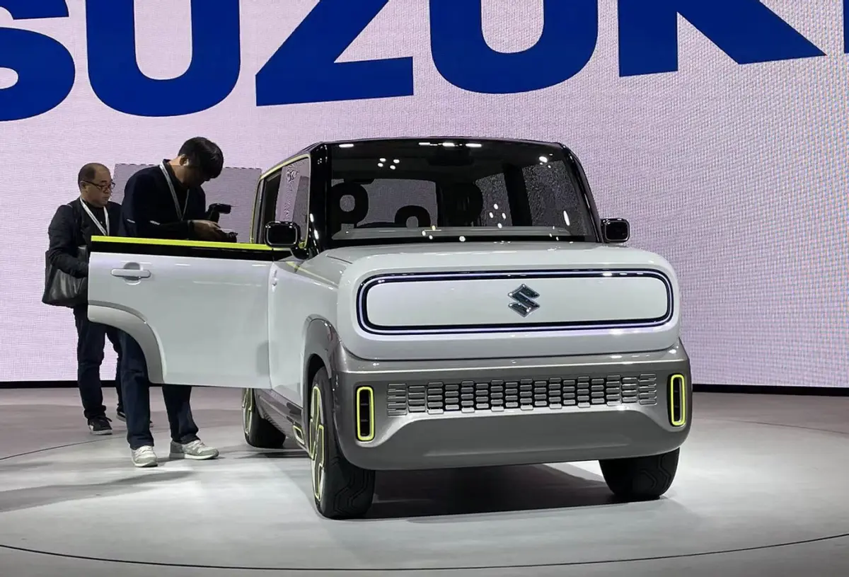 铃木eWX概念车：璀璨登场，将它的230公里续航击败现代i10？