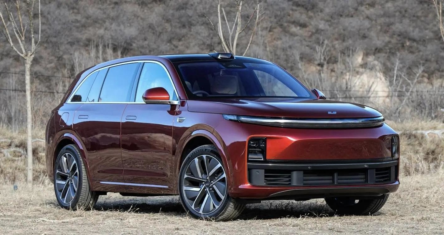 李想大批PHEV：一两年内将彻底转向增程模式！