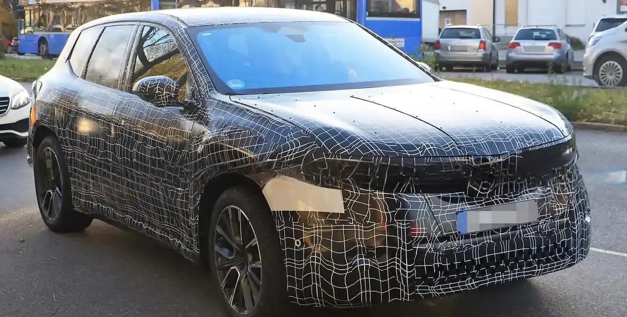 宝马筹备登场全新纯电SUV，旗下iX3或遇强敌？潜在型号NA5曝光光芒，预告2025年惊艳亮相