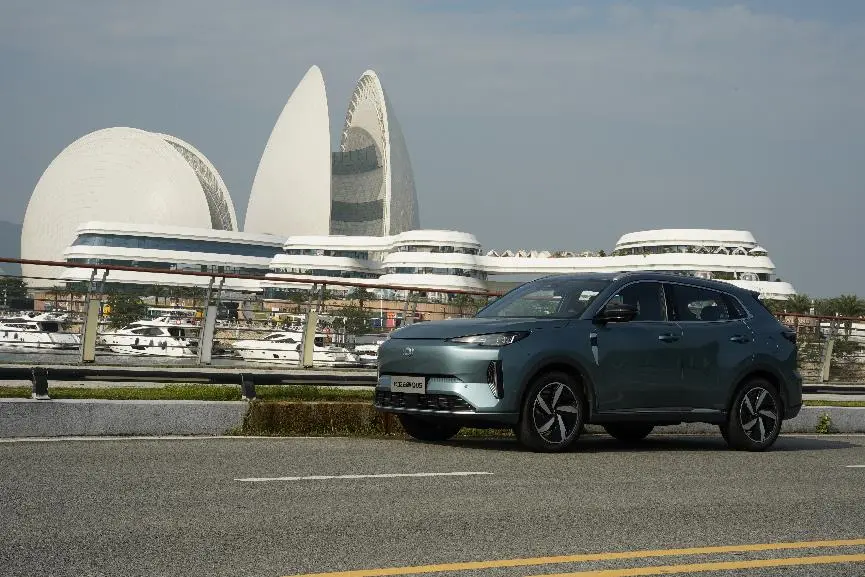 12.99万插混SUV，动力强劲油耗低！每公里仅1毛钱？省钱党必看！