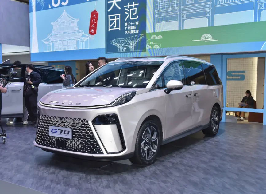 全系2.0T＋9AT，6/7座可选，还喝92油，15万要啥自行车？