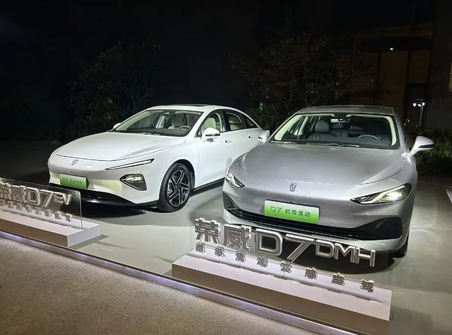 国产车要掀桌子？新车油耗4.3L才12.58万起，合资车慌了吗？