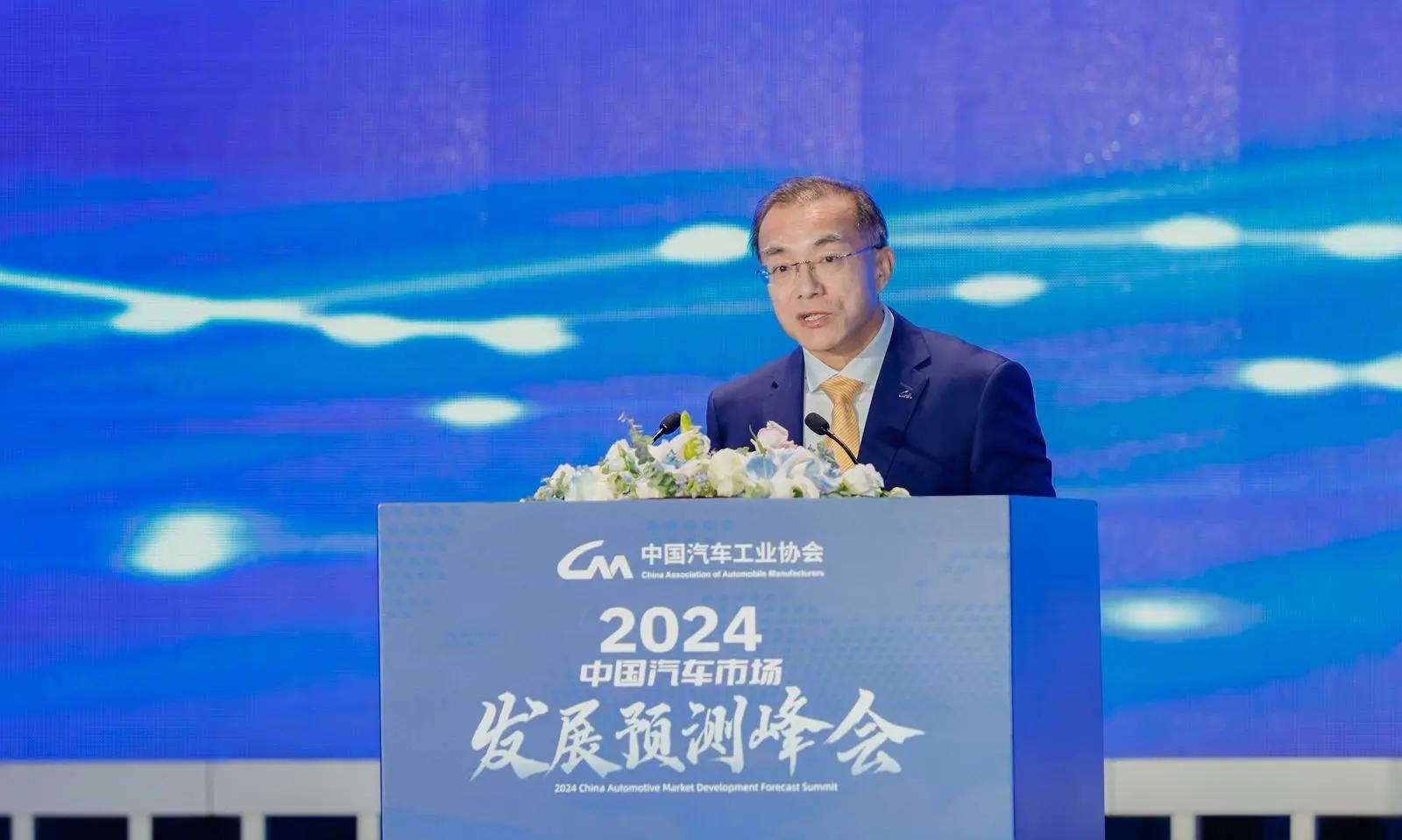 展望｜2024年中国车市蓝图：销售量料破3100万辆，新能源车市升势看涨20%