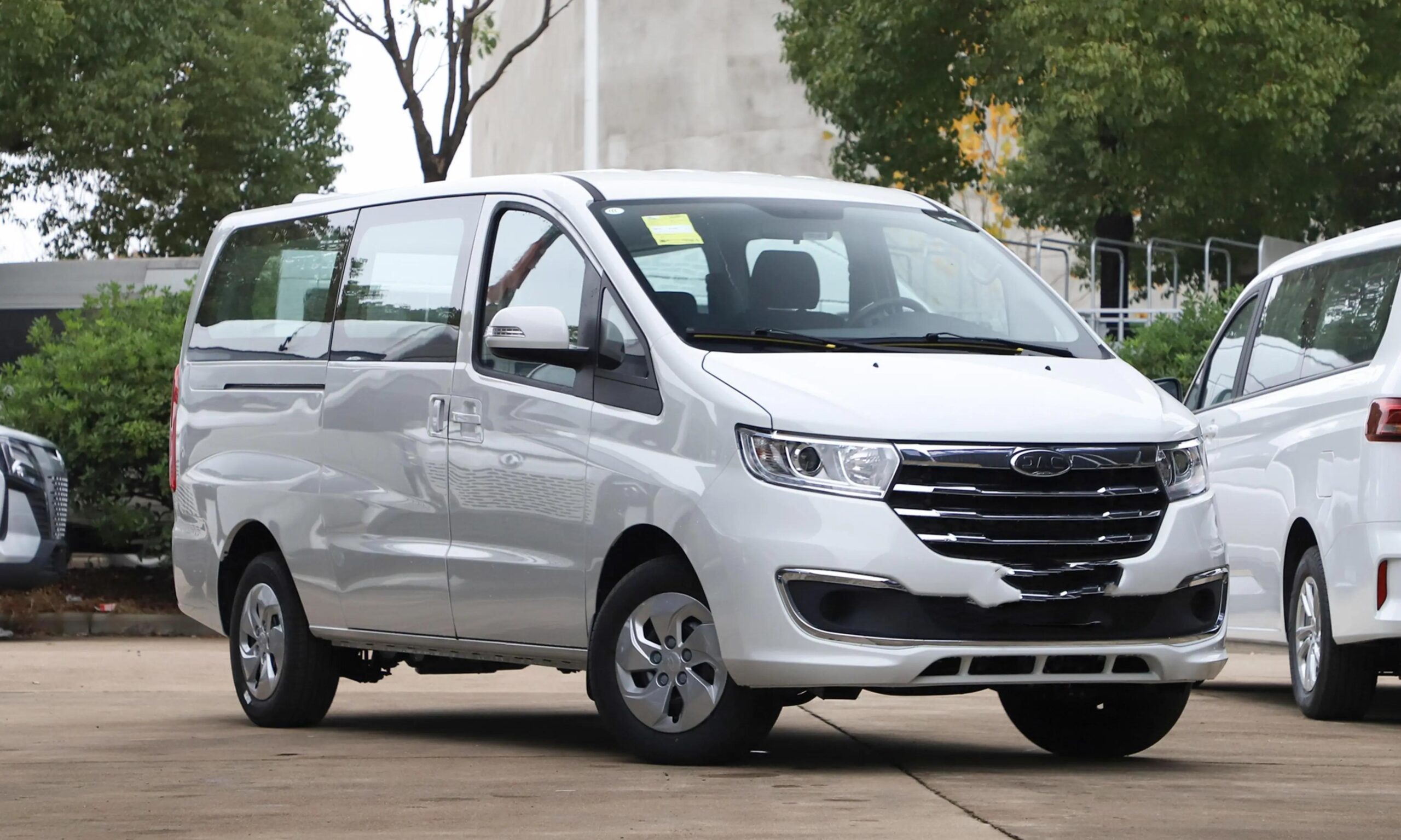 全新瑞风M3 PLUS HEV独家实拍 | 油电混动7座紧凑型MPV，引爆市场！