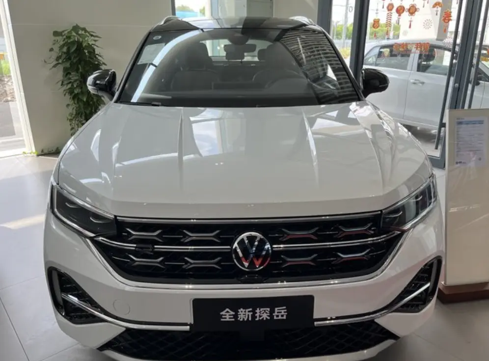 探店大众探岳X，顶配优惠3万，提供双色车身+哈曼卡顿音响！