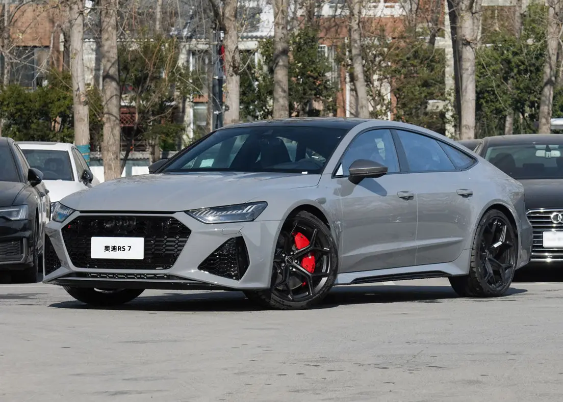 2024款奥迪RS 67上市，4.0T V8动力/3.4秒破百，售价146.88万元