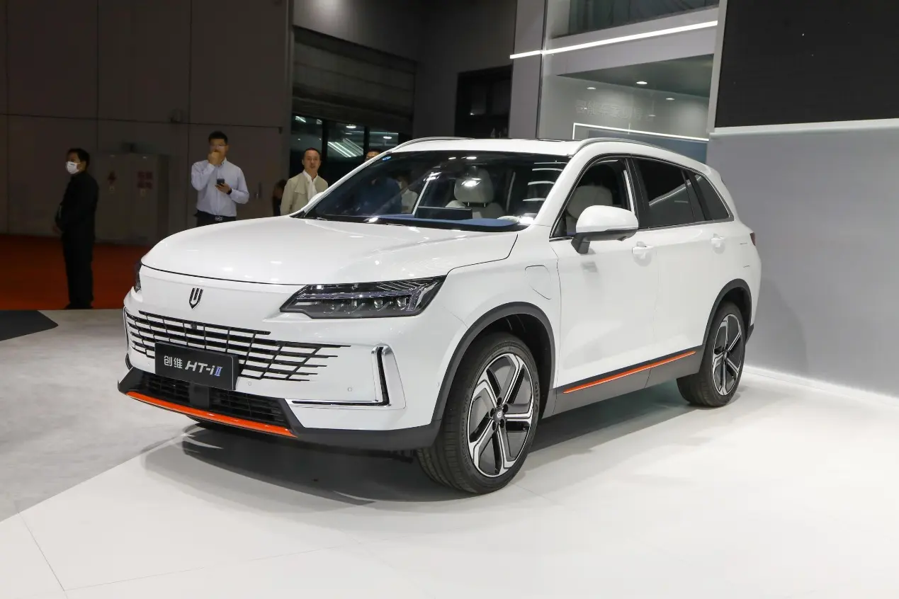 轴距2.8米中型SUV，可油可电，大5座！不过…