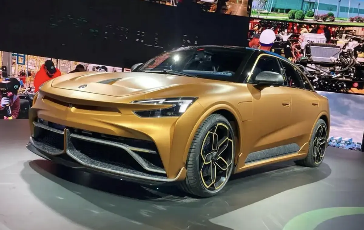CES 2024性能猛兽：Mullen Five RS能否撼动特斯拉Model X Plaid地位？