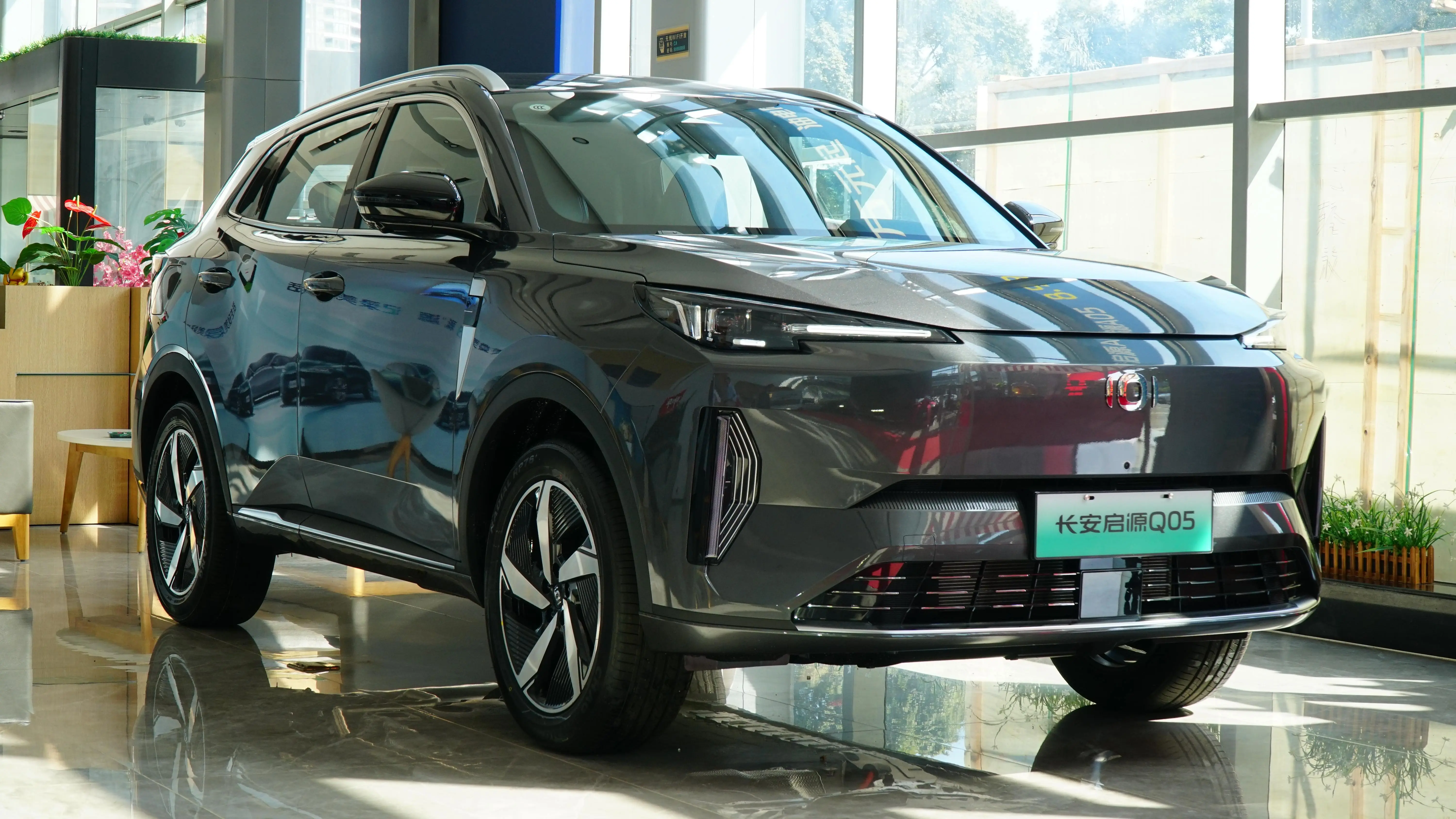 4.5米SUV，5L油耗，12万落地，家用靠谱！