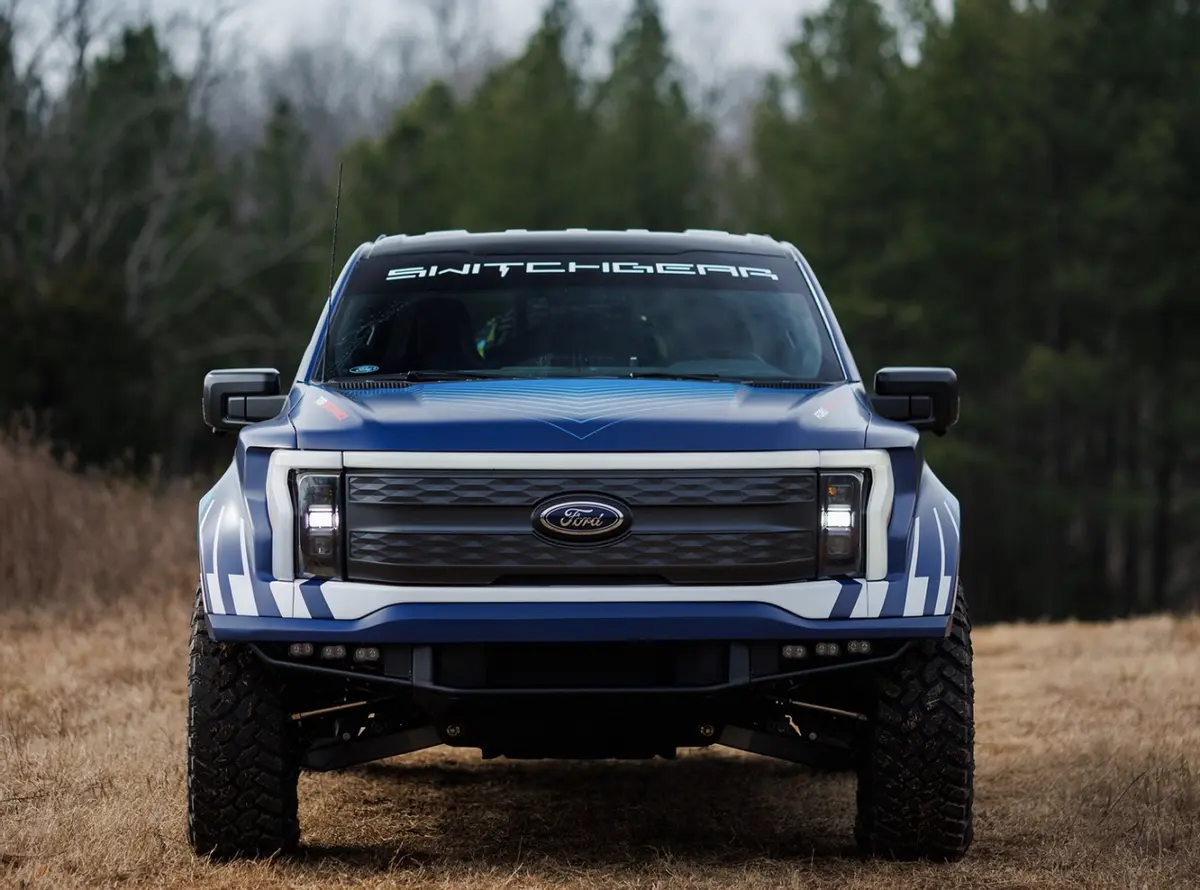 福特F-150 Lightning Switchgear：一款双面派的纯电动皮卡车