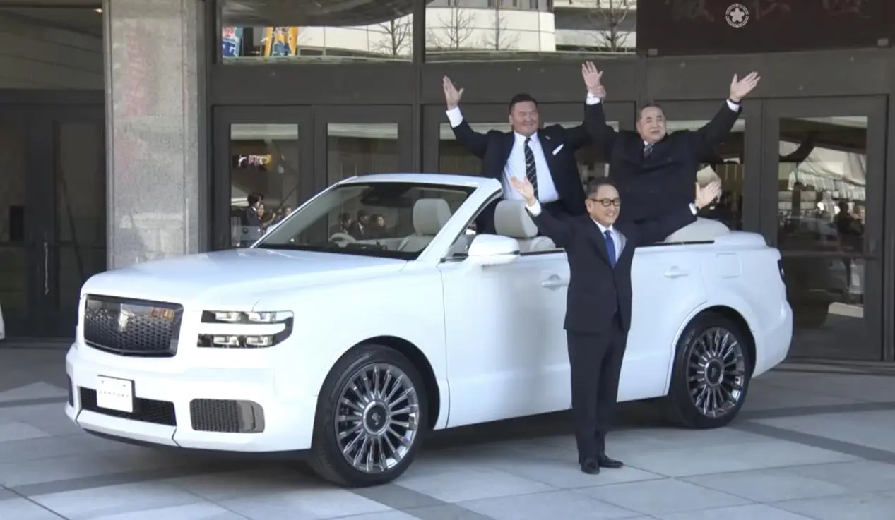3.5V6插混，406马力四驱，旗舰SUV变敞篷车，但价格劝退不少人
