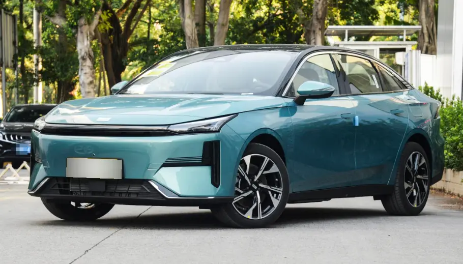 1.5T插混动力加持，系统综合功率287kW，银河L6开起来怎样