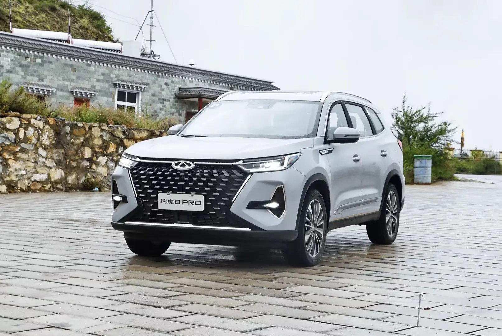 优惠高达1.2万！2.0T+四驱，254马力，七座，无愧实用又动感的SUV