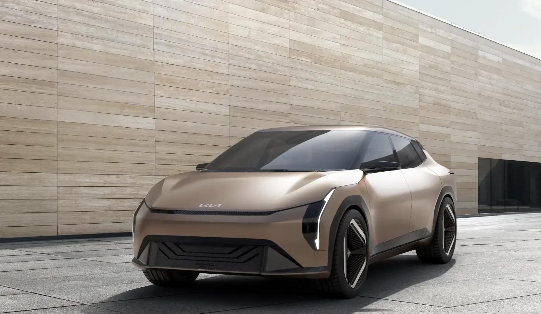起亚EV4推迟明年发布，国内或同步引进紧凑SUV