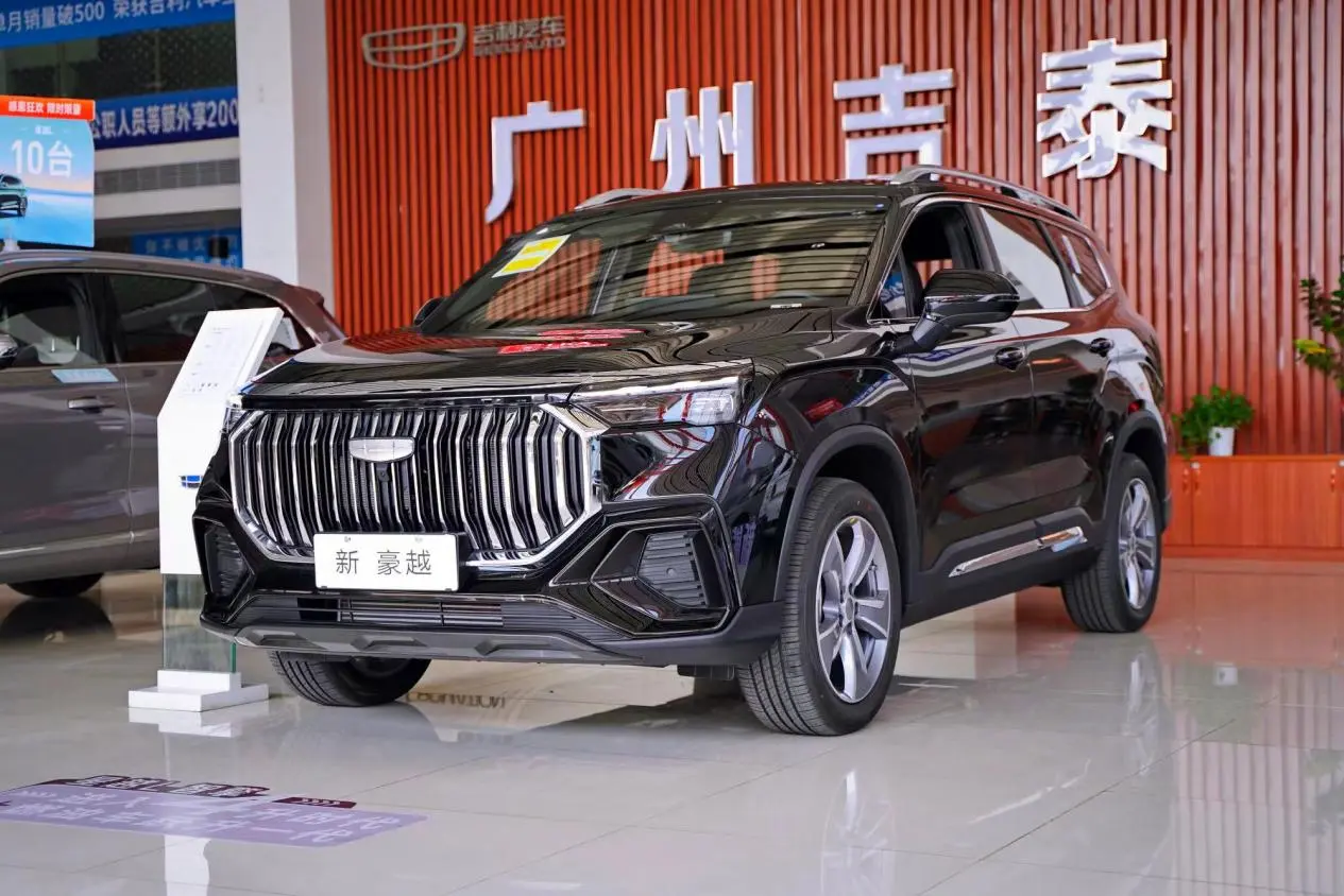 沃尔沃2.0T，油耗7.9L，轴距超2米8大7座，皮质座椅，11万多超值