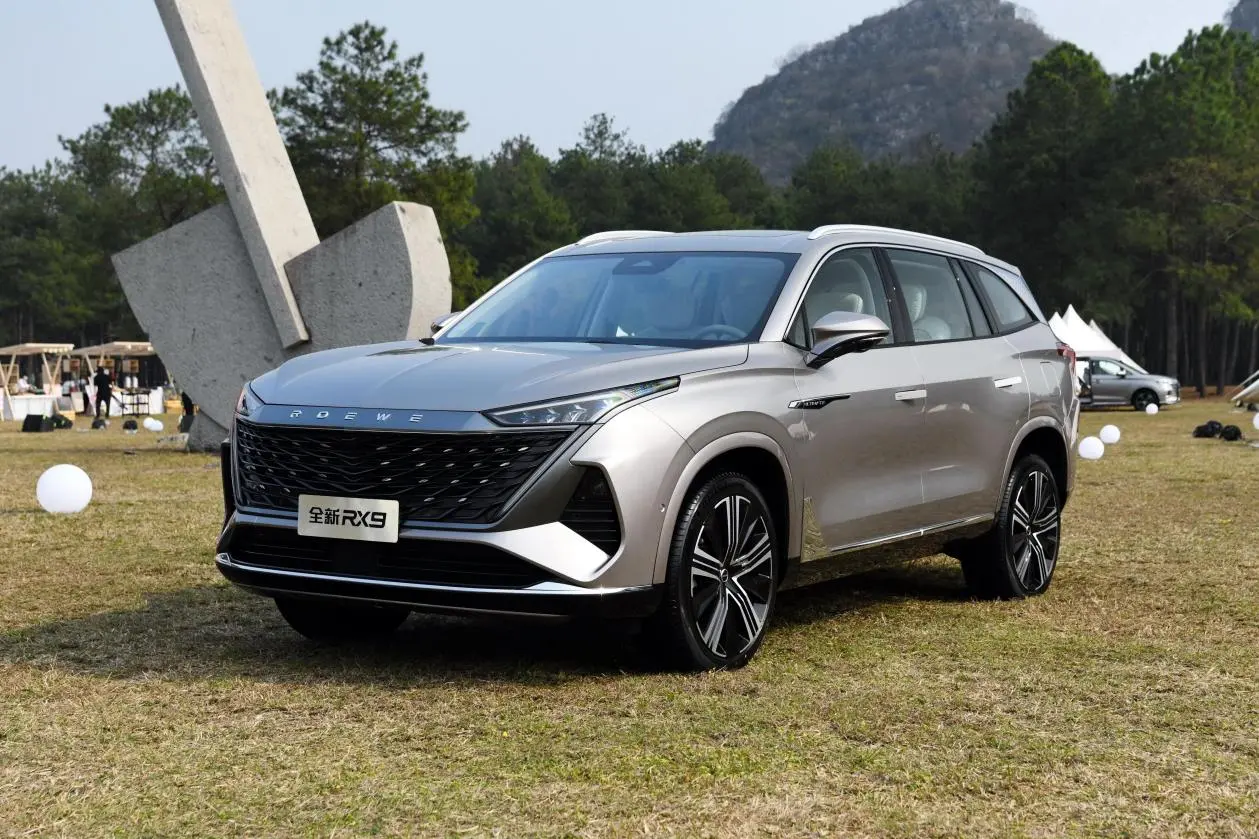 2.0T 254马力，轴距2米9，5/6/7座可选，92油即可喂饱，家用实惠！