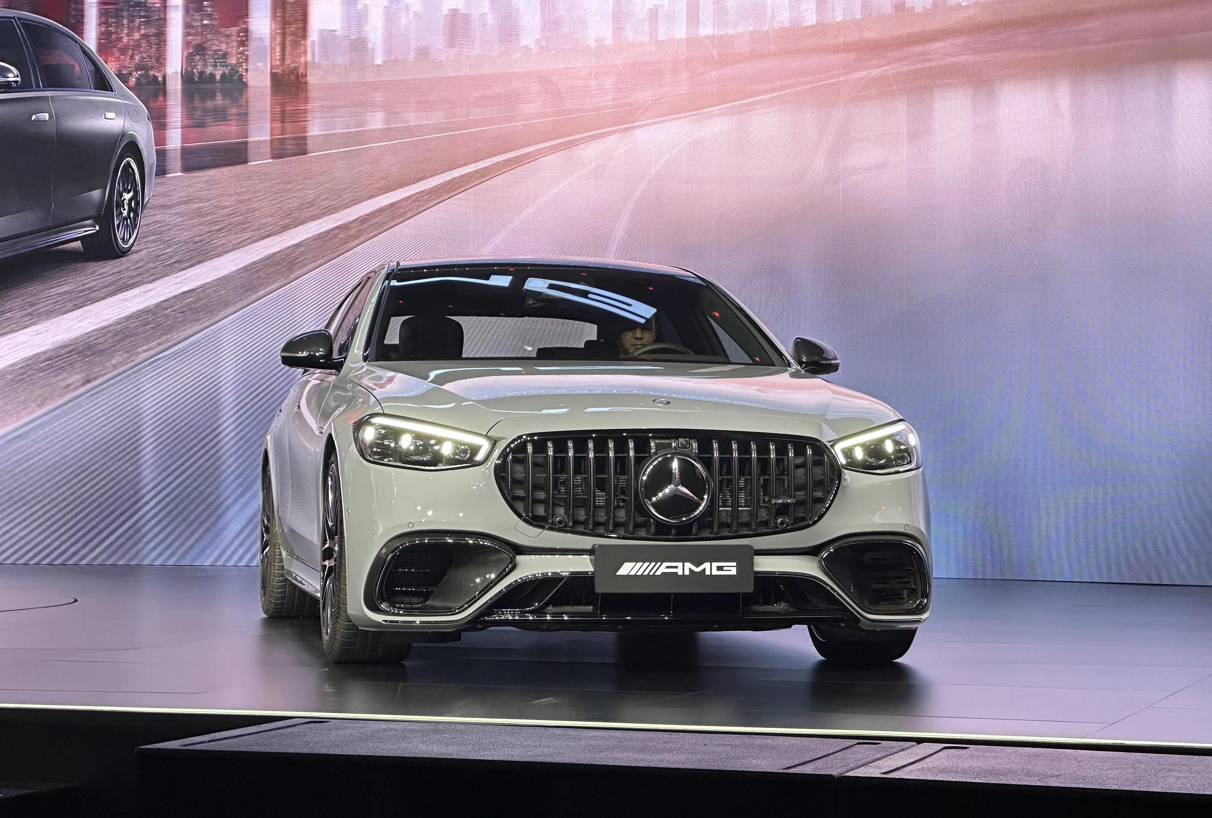 全新AMG S 63 L E Performance震撼发布，售价263.8万起/4.0T V8插混动力