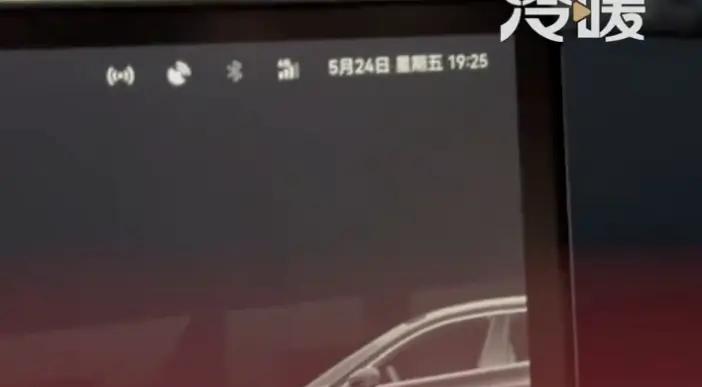 关注 | 极氪001车主被困车内10分钟打不开门？客服回应：正跟进处理