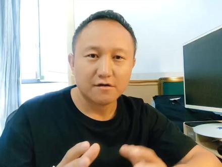 人生有三个高光时刻会需要车，红旗汽车助力高考学子旗开得胜#红旗汽车 #结婚礼仪用车 #人生大事有红旗 #红旗婚车 #说车聊车