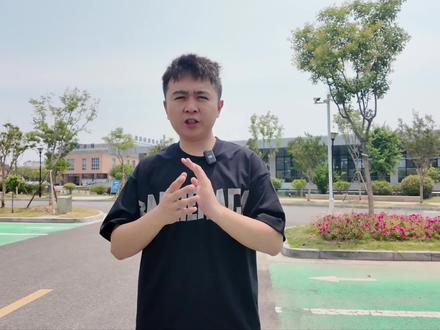 红旗车”公益送考”，助力学子逐梦出征，见证人生高光时刻 红旗车”公益送考”，助力学子逐梦出征，见证人生高光时刻#红旗 #红旗hq9 #红旗h6 #dou是好车#人生大事有红旗