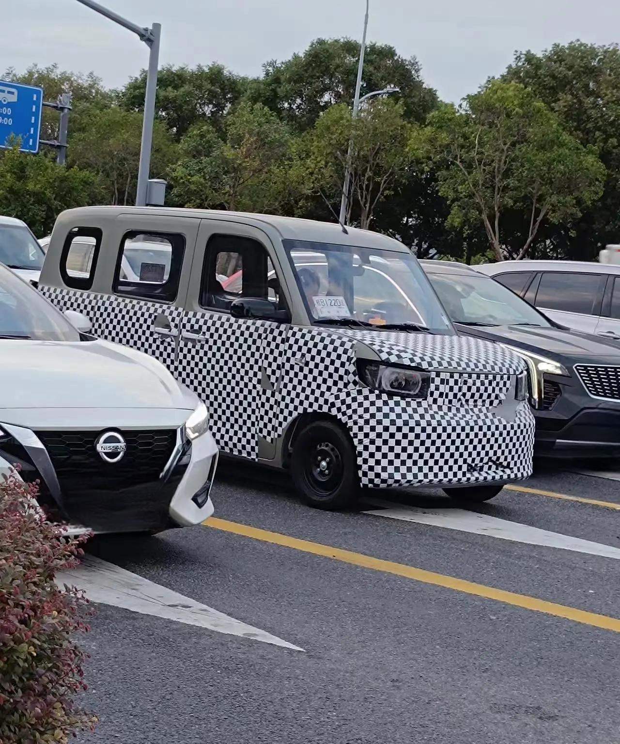 全新五菱车曝光，侧滑门设计/K-CAR风格/造型类似本田N-VAN！