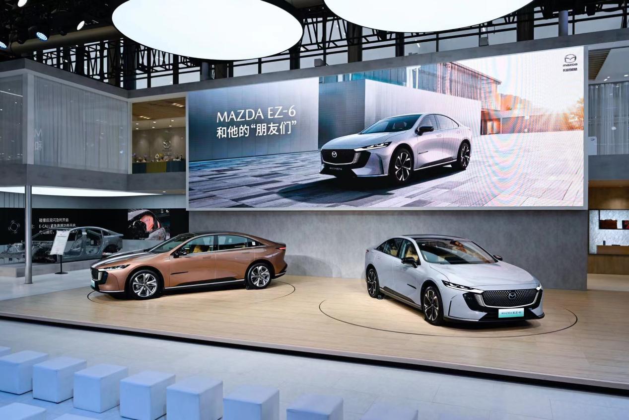 合资车企的反击宣言，长安马自达MAZDA EZ-6领衔亮相广州车展