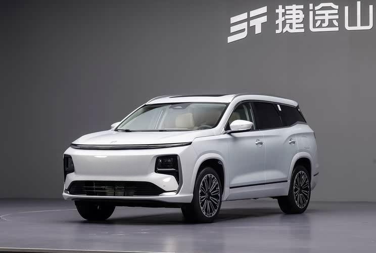 捷途山海L9预售开启：16.99万元起，4月15日正式上市