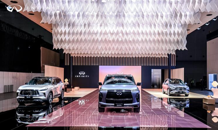 2025上海车展：英菲尼迪QX80震撼登场 旗舰级SUV强势来袭！