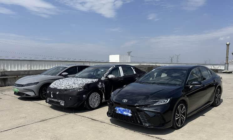 吉利银河全新轿车谍照曝光 或命名”星耀6″ 主打10万级市场