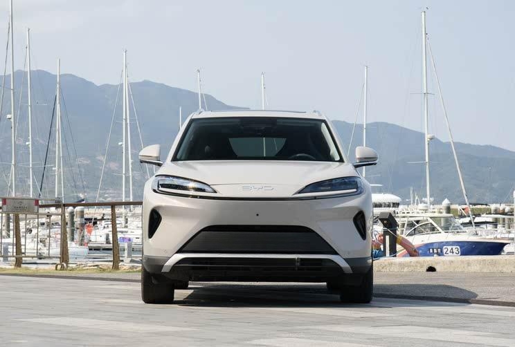 比亚迪海狮07 DM-i即将登场：18.98万起预售 中大型SUV新选择
