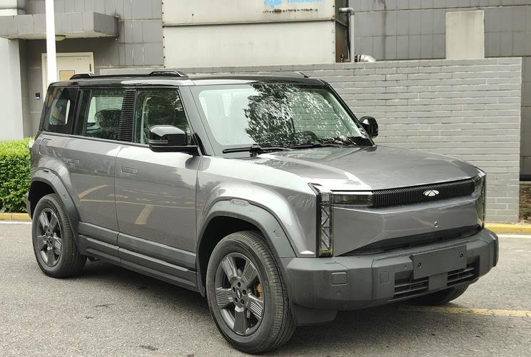 奇瑞iCAR X3系列申报图曝光：03/03T或将更名X3/X3 PLUS/X3L