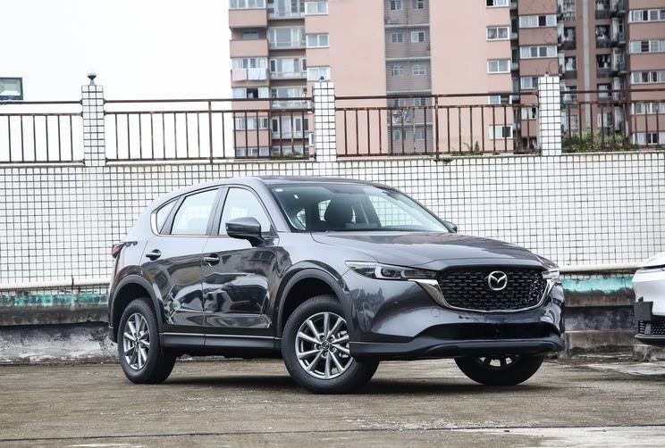 马自达CX-5新增黑曜选装包 售价1000元