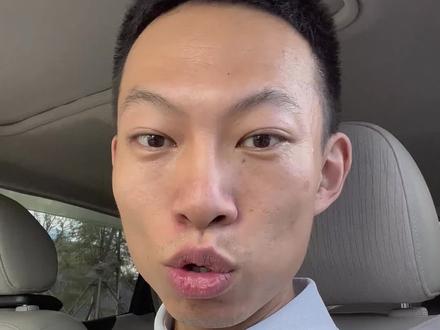 十几万买个混动SUV，怎么选？ #总有一抹红守护千万家 #豪华不妥协买它不纠结 #红旗HS3PHEV #中国豪华混动看红旗 #选混动到红旗