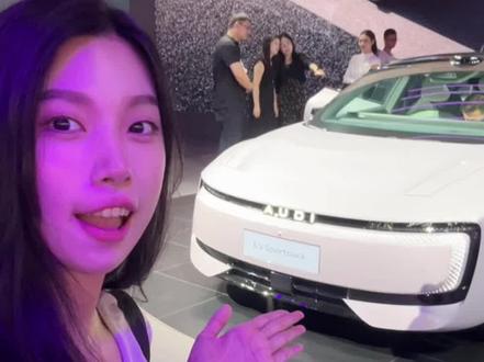 奥迪字母标重生！E5 Sportback3.4秒破百｜预售23.59万起#奥迪回应字母标